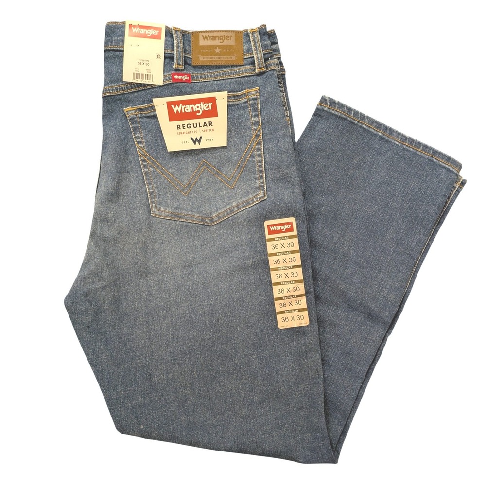 Wrangler Mens Regular Fit Straight Leg Stretch Jeans 36x30 Medium Wash Cowboy